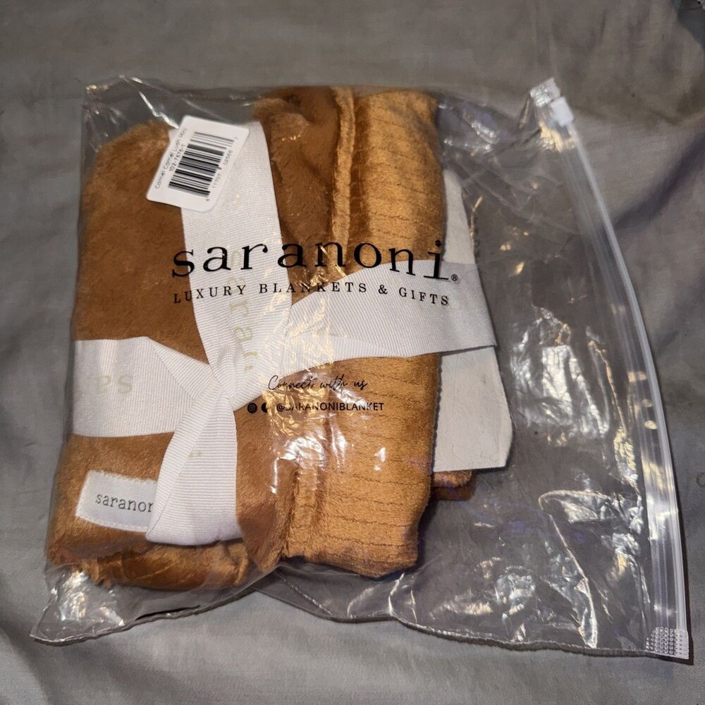 Saranoni Camel Lush Mini Blanket Throw  15” x 20”